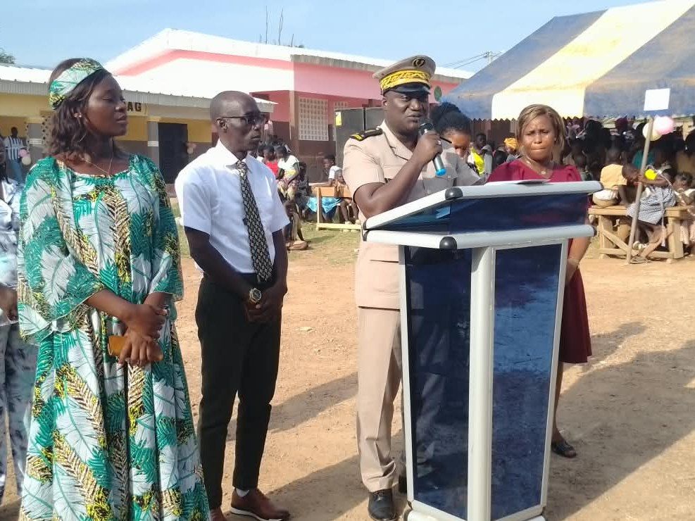 Le sous-préfet de Gadouan, Cissé Issiaka François, prononce son allocution à Adjamé-Guipry
